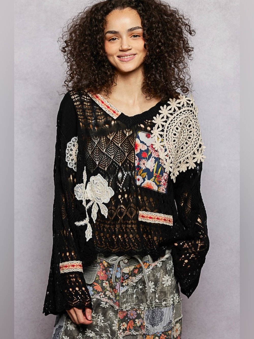 POL “ Heirloom Crochet “ Top | Black - Picture 2 of 9